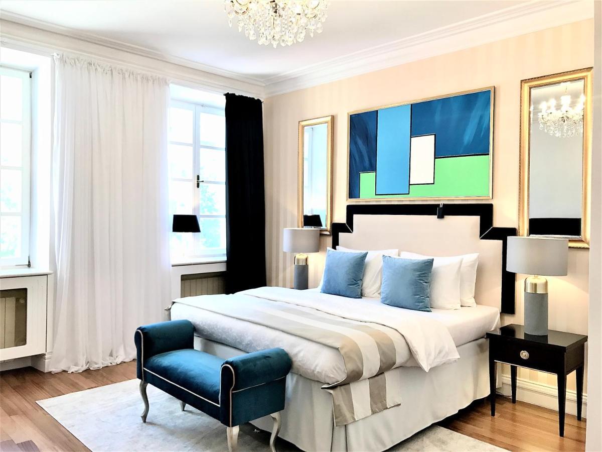 Luxury Suites & Apartments Mondrian Market Square II Warsaw Luaran gambar